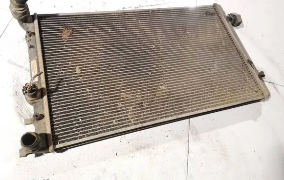 Skoda Octavia Mk1 (1U) Coolant radiator 1j0121253ad