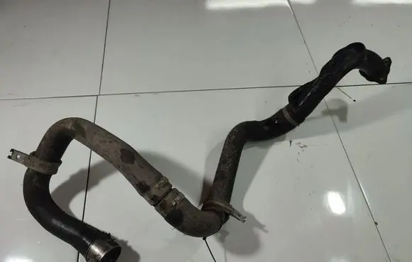 Opel Corsa D Engine coolant pipe/hose 