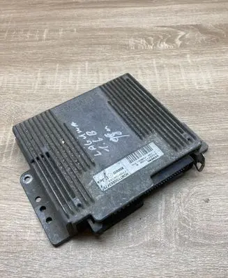 Renault Laguna I Engine control unit/module ECU 7700863478 7700106183