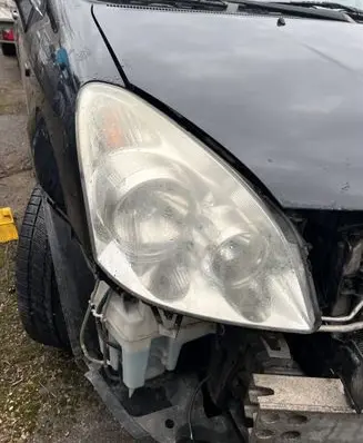Toyota Corolla Verso AR10 Headlight/headlamp