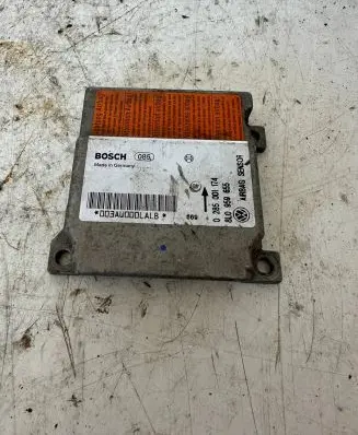 Volkswagen PASSAT B5 Airbag control unit/module 8l0959655