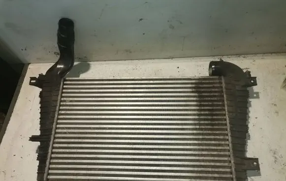 Opel Zafira B Intercooler radiator WTP8784