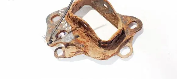 Saab 9-5 Bracket in trunk/boot 
