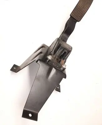 Mercedes-Benz Sprinter W906 Accelerator throttle pedal 0280755023 A9063000404