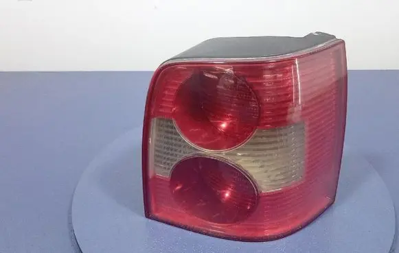 Volkswagen PASSAT B5.5 Rear/tail lights 3B9945096AA