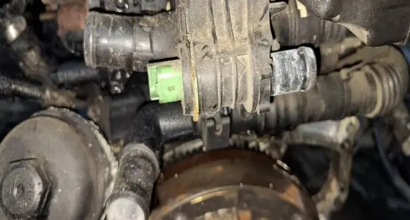 Ford Focus C-MAX Engine coolant pipe/hose 