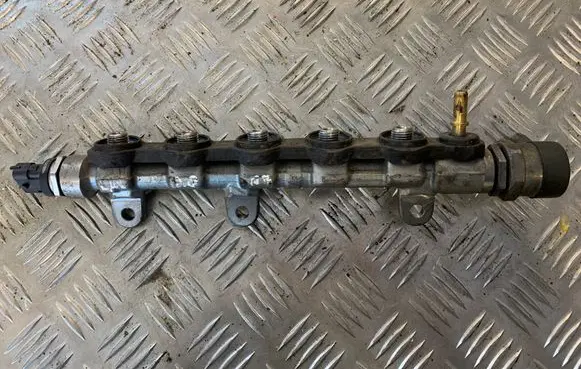 Renault Megane II Fuel main line pipe 0445214250
