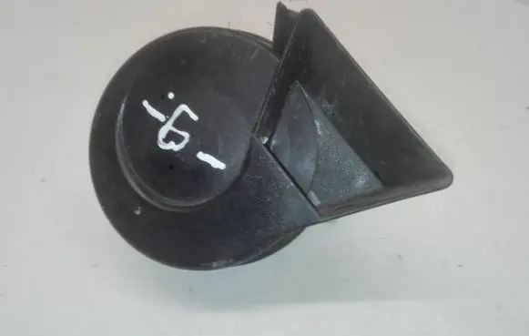 Audi A4 S4 B7 8E 8H Horn signal 8E0951223C