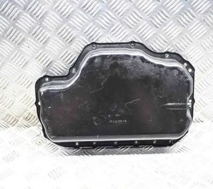 Mercedes-Benz E W212 Oil sump A2720101028