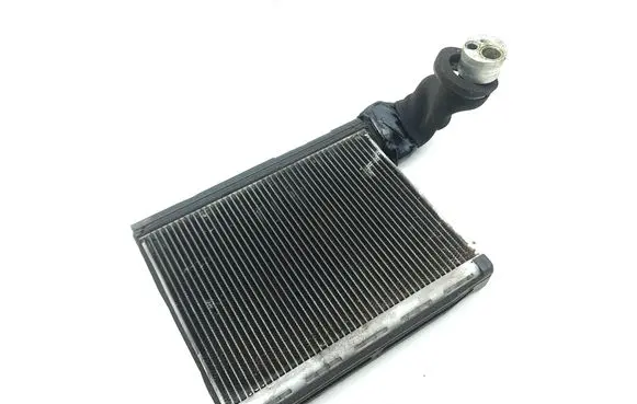 Lexus IS 220D-250-350 Air conditioning (A/C) radiator (interior) 