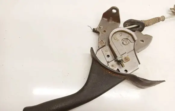 Toyota Avensis T250 Handbrake/parking brake lever assembly 