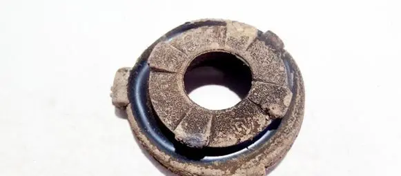 Renault Laguna II Front coil spring rubber mount 