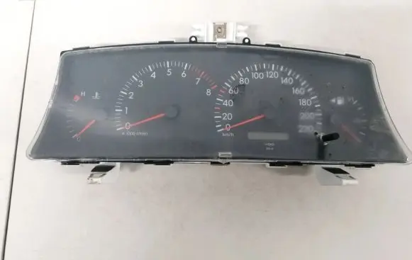 Toyota Corolla E120 E130 Speedometer (instrument cluster) 88311338 a2c53079938