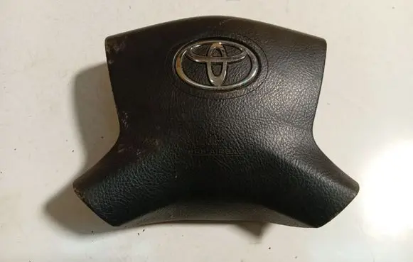 Toyota Avensis T250 Steering wheel airbag 4513005112A