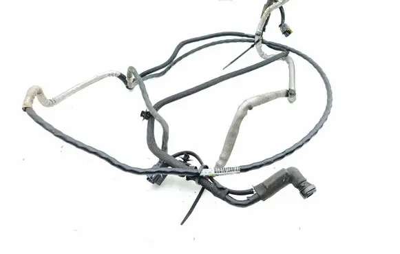 Peugeot 308 AdBlue supply pipe 9833358880
