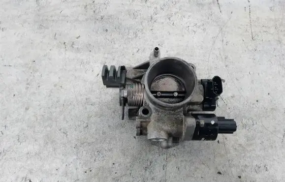 Chrysler Stratus Throttle body valve 466980304861000