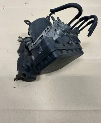 Mazda 6 ABS control unit/module 1338000660 GHR1437A0