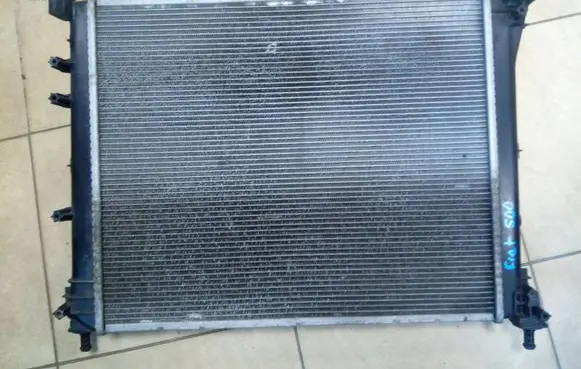 Fiat 500 Coolant radiator 879760300 8797610000 879760400