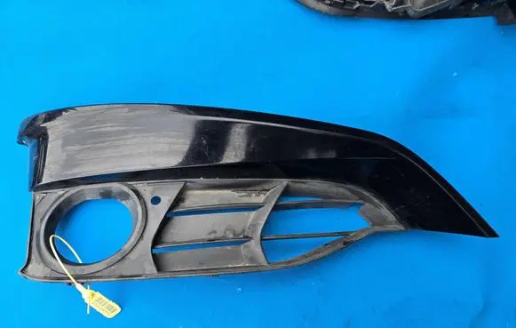 BMW 3 GT F34 Front bumper lower grill 7293798