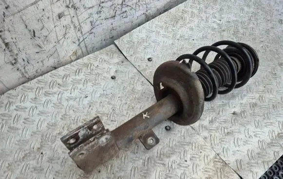 Peugeot 3008 I Front shock absorber with coil spring
