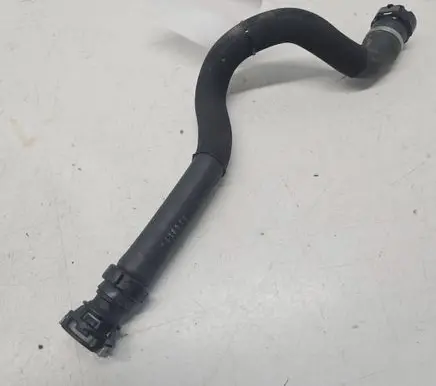 Peugeot 3008 I Engine coolant pipe/hose 9684684180
