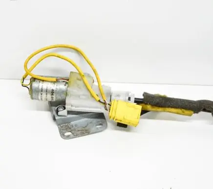 Volkswagen Phaeton Seat belt height adjuster 3D7857820B