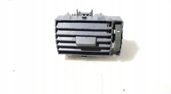 Skoda Octavia Mk1 (1U) Dashboard air vent grill cover trim 