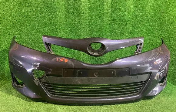 Toyota Yaris Front bumper