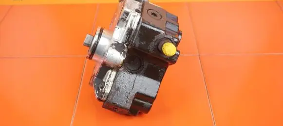 Hyundai Santa Fe Fuel injection high pressure pump 3310027400 19MB54