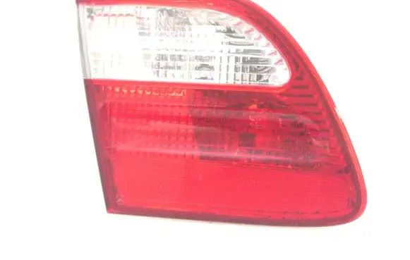 Mercedes-Benz E W211 Tailgate rear/tail lights A2118201364