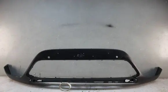 Front bumper lip