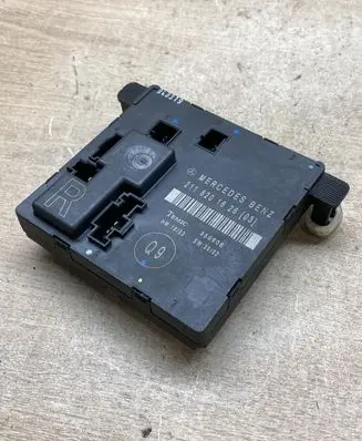 Mercedes-Benz E W211 Door control unit/module 2118201626 356806