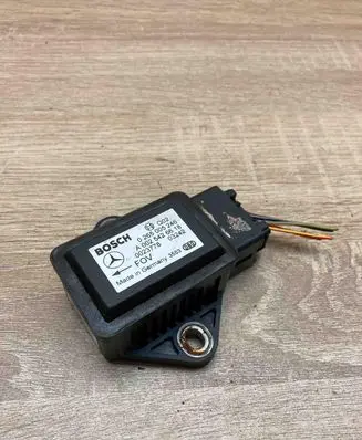 Mercedes-Benz E W211 ESP acceleration yaw rate sensor A0025426618 0265005246