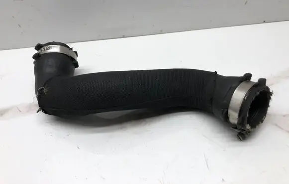 Audi A4 S4 B7 8E 8H Engine coolant pipe/hose