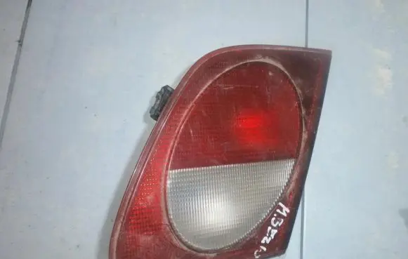 Mercedes-Benz E W210 Tailgate rear/tail lights a2108201064
