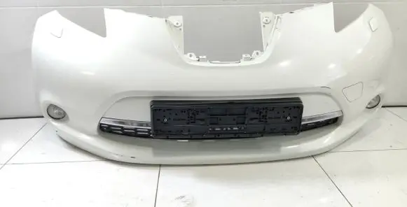 Nissan Leaf I (ZE0) Front bumper