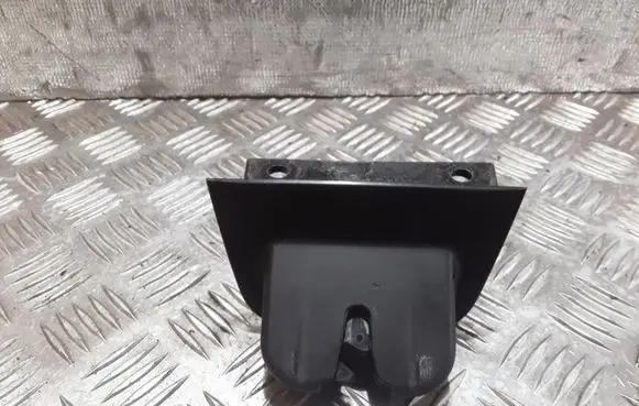 Audi A3 S3 8P Tailgate/trunk/boot lock/catch/latch 8P3827520A