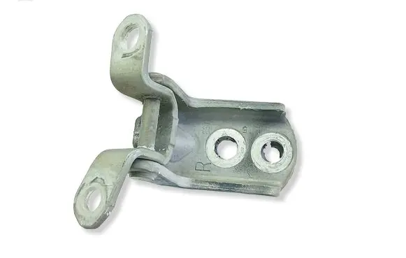 Nissan Qashqai+2 Front door upper hinge 