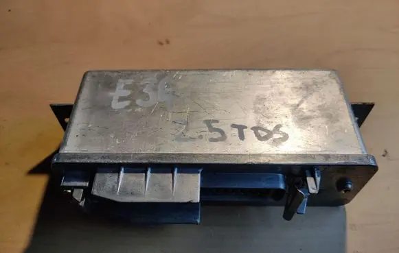 BMW 5 E34 ABS control unit/module 34521160413 0265103047