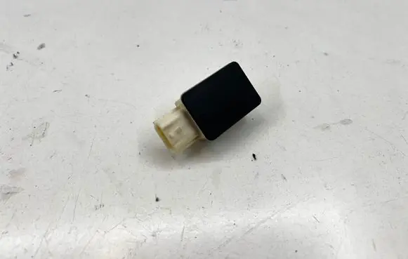 Renault Scenic III - Grand scenic III Airbag deployment crash/impact sensor 988800002R 09345CG400617