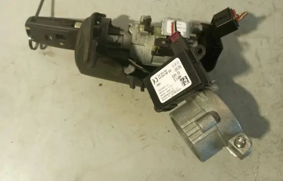 Opel Insignia A Ignition lock 25799293 82260110261