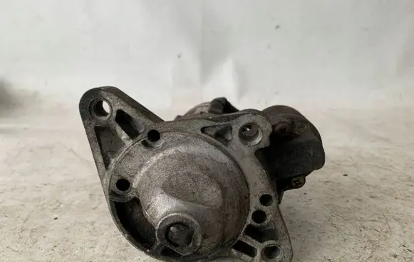Mazda 6 Starter motor M002T88671