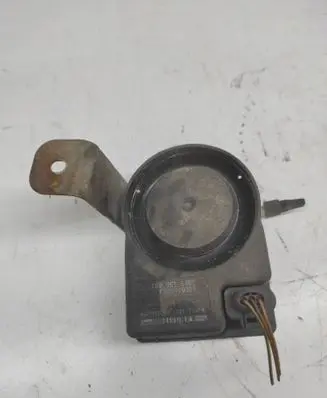 Audi A6 S6 C6 4F Alarm system siren 4F1951285 06739470