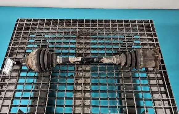 Front driveshaft
