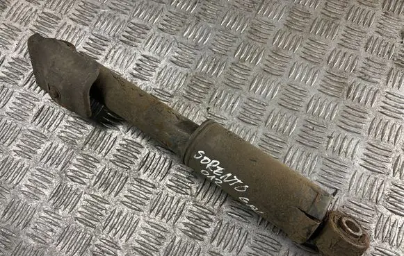 KIA Sorento Rear shock absorber/damper