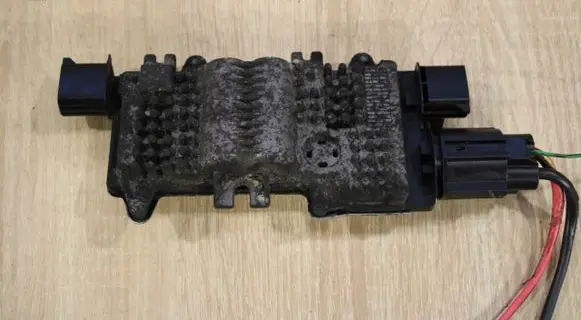 Opel Antara Coolant fan relay 20787305