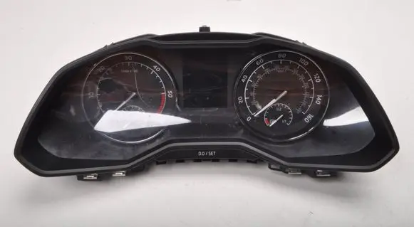 Skoda Superb B8 (3V) Speedometer (instrument cluster) 3V0920941A