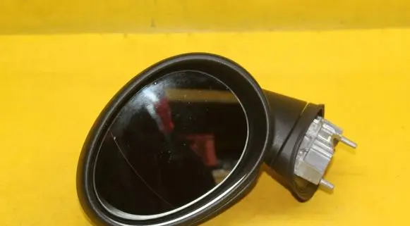 Mini One - Cooper Coupe R56 Front door electric wing mirror