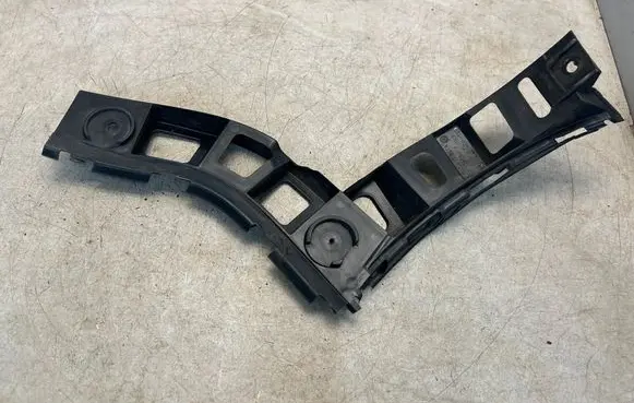 Volkswagen Tiguan Rear bumper mounting bracket 5N0807393A