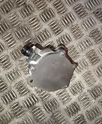 Ford Focus Vacuum pump BB5E2A451BD